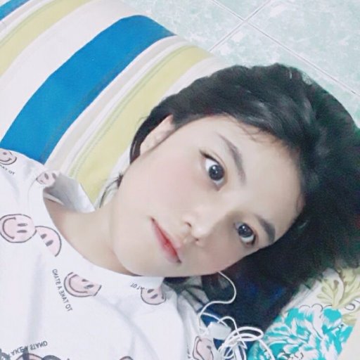 trangle0023's profile picture. LGBT👩‍❤️‍💋‍👩👭🌈
👉Instagram:Katarinabluu