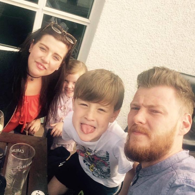 simmyboi21's profile picture. 