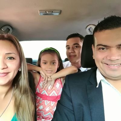 Mag. PMPCEN. Observador nato de la sociedad y las fluctuaciones de su comportamiento, para registrarlo en la historia! Padre luchador por la familia y la ⚖️!