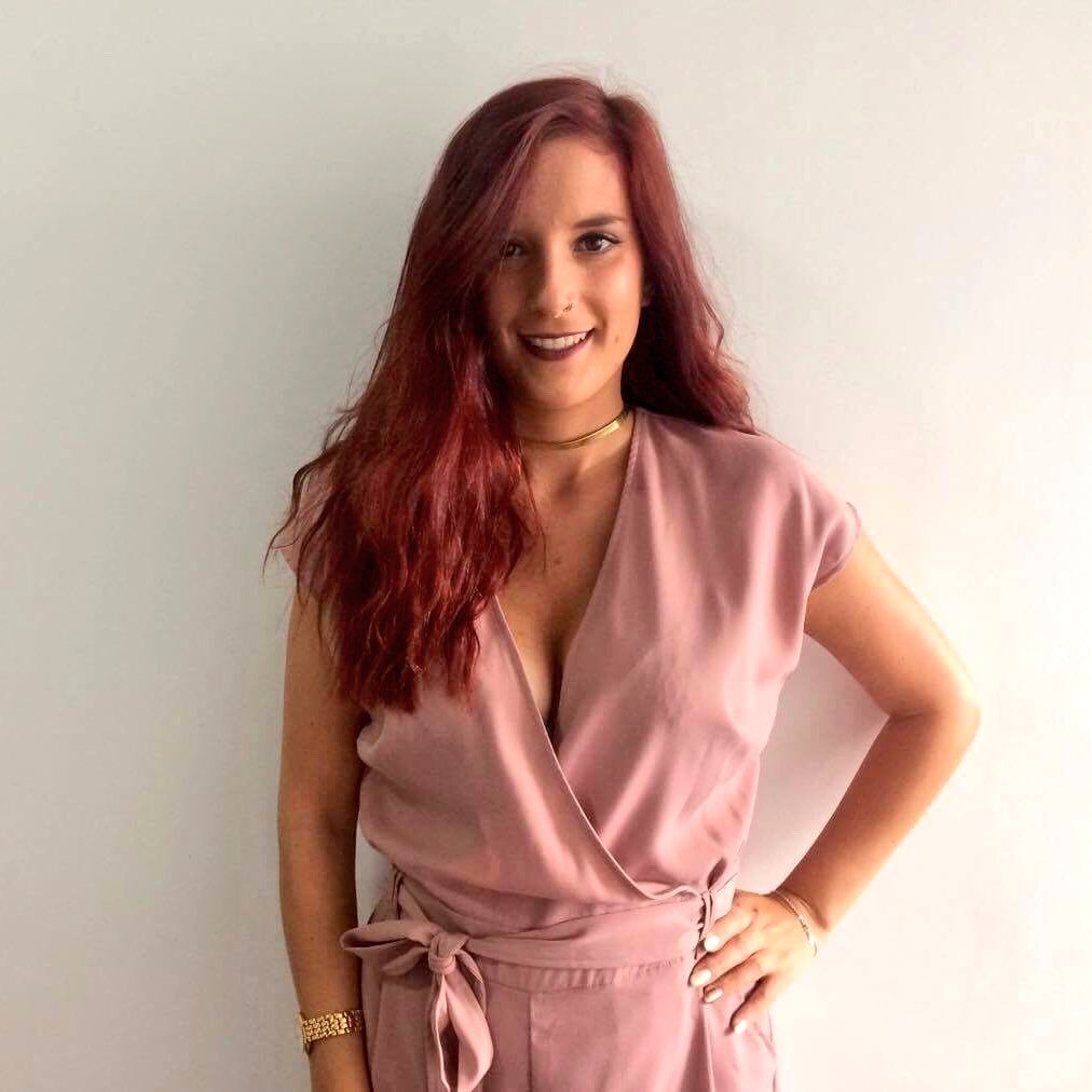 elinek_93's profile picture. Marketing Executive @eventcityuk| MLitt Publishing @stirpublishing Alumna |Social Media Savvy| Foodie with Wanderlust✈️