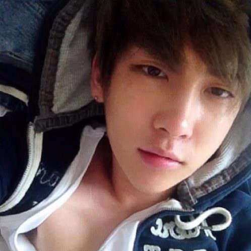 ai_azn's profile picture. If you're in Hawaii and need a mouth...hit me up.