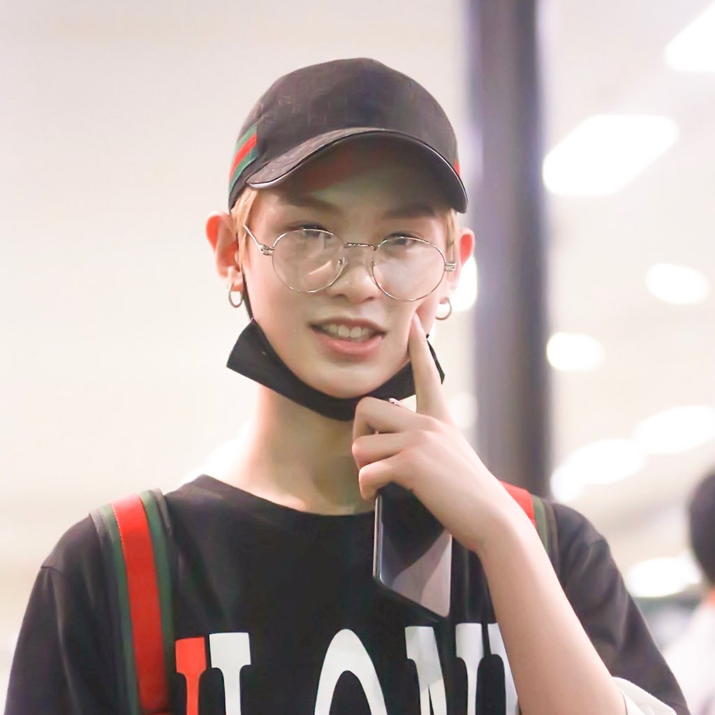 @DayByDay_020219 Nice to meet u.💓Always for Justin. #Justin #黄明昊 #저스틴 Weibo：@DayByDay_020219