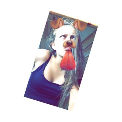 zakova_nikola's profile picture. FB: Nikola Žáková Instagram:nikolkazakova_ , zakova_nikola Snapchat👻: nika0213