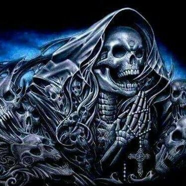 FandiHossam's profile picture. اعظم ايات التحدي... ان تبتسم والدمع في عينيك