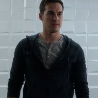 Mon El (@daxamsprince) 's Twitter Profile