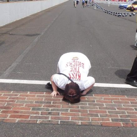 Faith, family & NASCAR. Lover of all things RFK Racing & JTG Daugherty Racing. Goodie Box Queen to NASCAR crews. Social Media for @pitpassnetwork