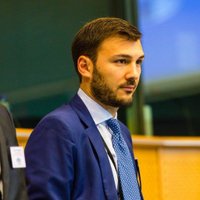 Sebastiano Mori (@banomori) Twitter profile photo