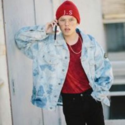 BradleySiara's profile picture. love js😚😚😙😍😍
13 years old
nickname:sese
and be yourself