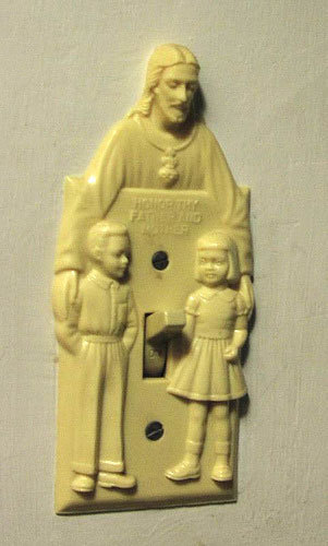 switchabitch's profile picture. Petites bitcheries humoristiques et pas trop méchantes en 140 caractères.