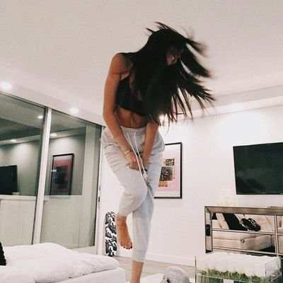 bloemvernietigi's profile picture. Bicthes. NLM. Elias. Emma.