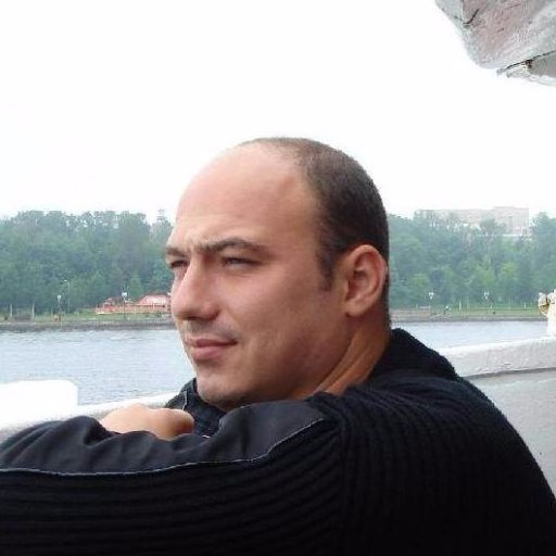 Только у гения есть для новой мысли и новое слово.
