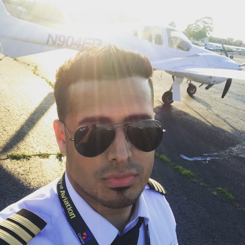 jr__ortiz's profile picture. 