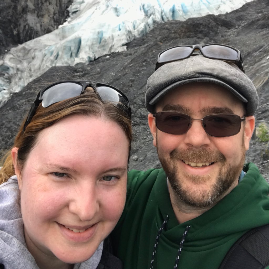 kush12's profile picture. Dreamer, hippie, licensed artist with Roaring Brook and artist at Oopsy Daisy/Wheatpaste