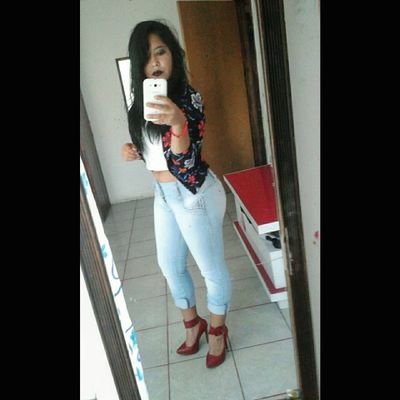 Soledad03745713's profile picture. chica de mente abierta igual q sus piernas..
sigueme y te sigo