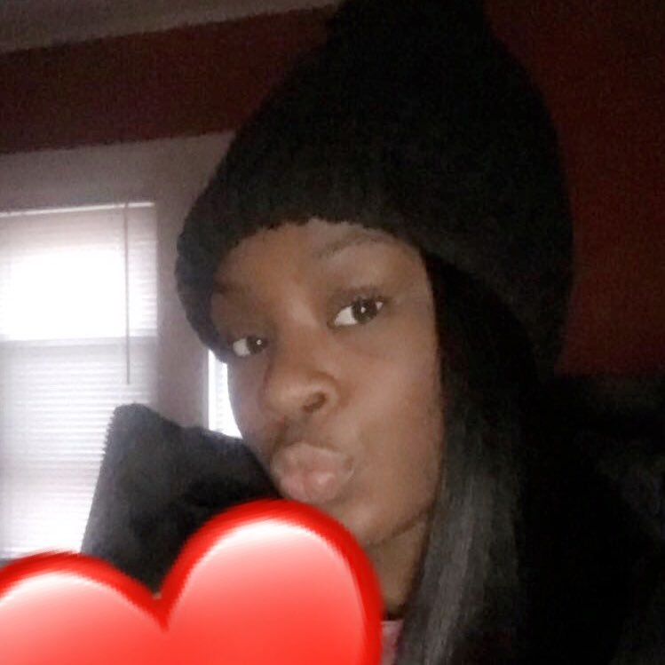 Future Nerousurgeon☝🏾📚 Class Of 2018👩🏾🎓 17 & single 💕🙄🤷🏾♀️ Never need to question my loyalty 🤞🏾💯#TruRebels