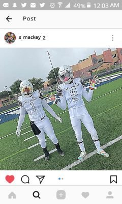 FOOTBALLBLOG4's profile picture. Blog of all 32 NFL teams|| Football expert (I play a little) || #bigblue 🔵| Daily Blogger||