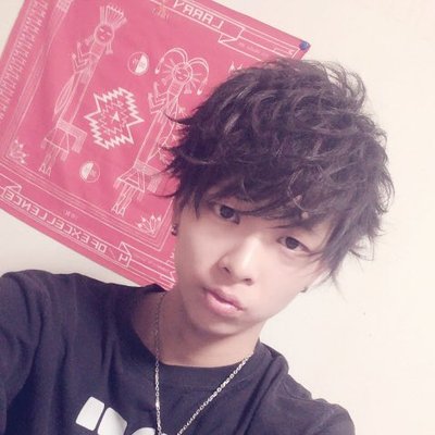 えびちゃん Ha Abchan Ir そして髪色更にぶっ飛びましたので 面白い髪型沢山やって職人旋風巻き起こします T Co Kjjvwwlu1j