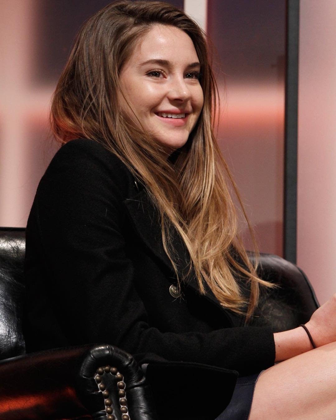 Alisa_Shailen's profile picture. I am a Freelancer. I have a team I can provide all kinds of outscoring service like Graphics Design, Seo,Digital Marketing, Amazon Etc. I like to hearing music.