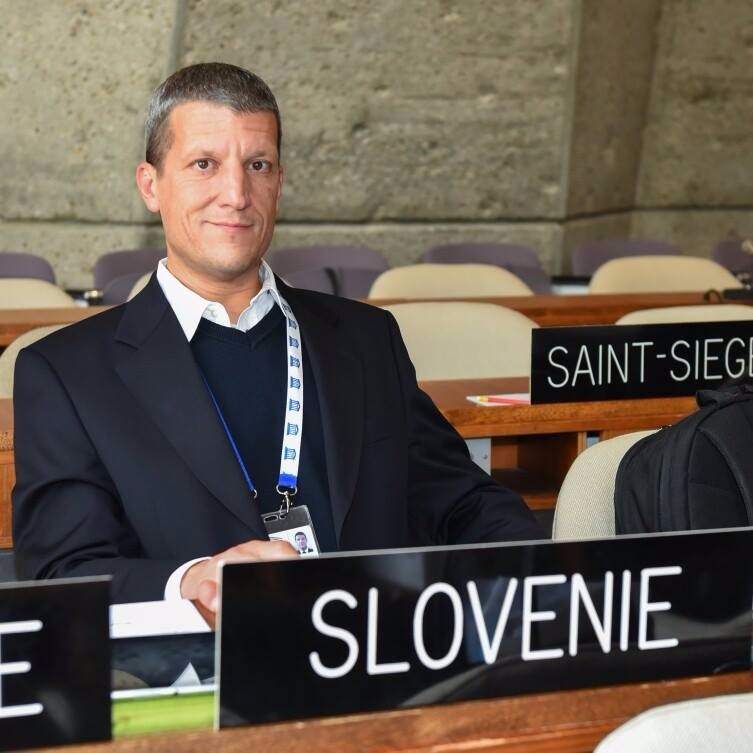 #Slovenian National Commission for UNESCO