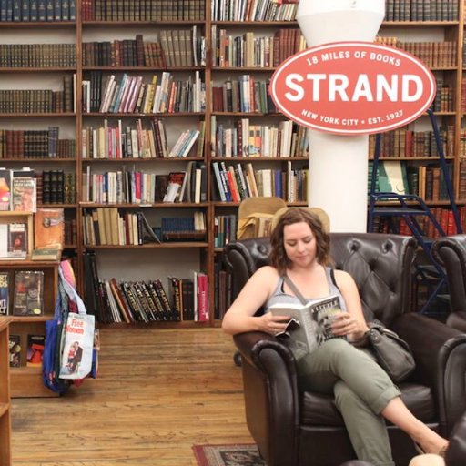 laurenxnisbet's profile picture. observations on books and life, but mostly books.