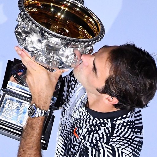 I ❤️Roger Federer💘 ファン歴20年余💓引退しても変わらずほぼロジャーフェデラー愛だけをポストしてるアカ😍 気が向けばたまに🌸🌷🍁写真を貼ることも