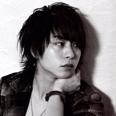 Twitterをシステム更新したらアイコンが設定できるようになりました!!ってことでまた1から始めていこうと思います!!こんなTwitterの事よく分かってない私ですが皆さんよろしくです🐱🌼