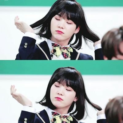 queenbaes17's profile picture. 