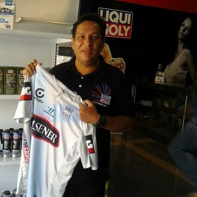 Hugopeladopilas's profile picture. Es chevere sentirse grande , pero es mas grande ser cheveree....