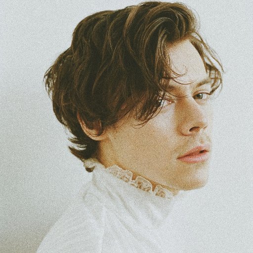 hazzandrainbow's profile picture. FOLLOW @hesftvocal SHE FOLLOWS BACK!!!!