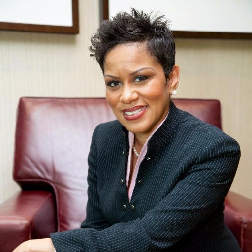 TamTurn's profile picture. Entrepreneur, Author, Public Speaker, World Traveler, Marathoner, Dream Maker, Wife and Mother