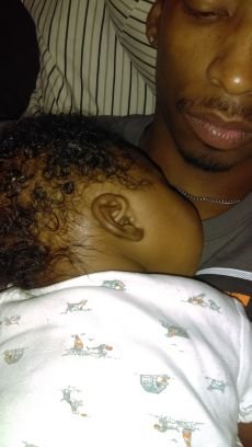 elneeyo81's profile picture. 