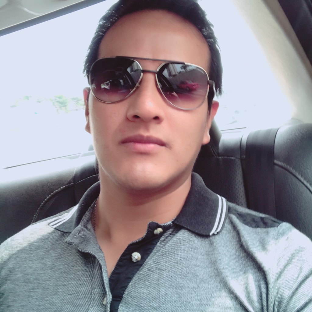 frimanr's profile picture. No luches para vivir, vive para luchar.