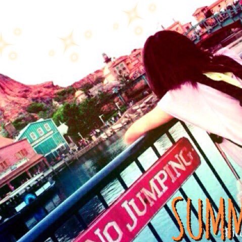 hikarunru24's profile picture. 自由に楽しく生きることが大好き💕   本当の自由になれるように楽しみながら毎日を頑張っている✨本当に幸せ💗だと感じられることをさがしながらたくさんの笑顔で生きてる✨ふと見上げる空と季節を感じながら過ごす事が大好きです💗よろしくお願いします♫