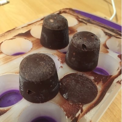 whychocanot's profile picture. Chocolate testing and tasting blog
