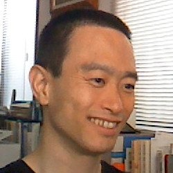 1979年生まれ。アニメ好きなおじさん。 PHP、JavaScript、英語を勉強中の文系Webプログラマ。精神障害2級(躁うつ病)。
