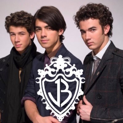 HQ Jonas Brothers Pictures & Videos from 2004 - 2013