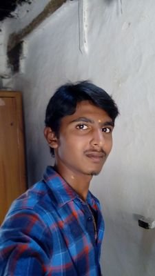 Akshay76227310's profile picture. Still studying