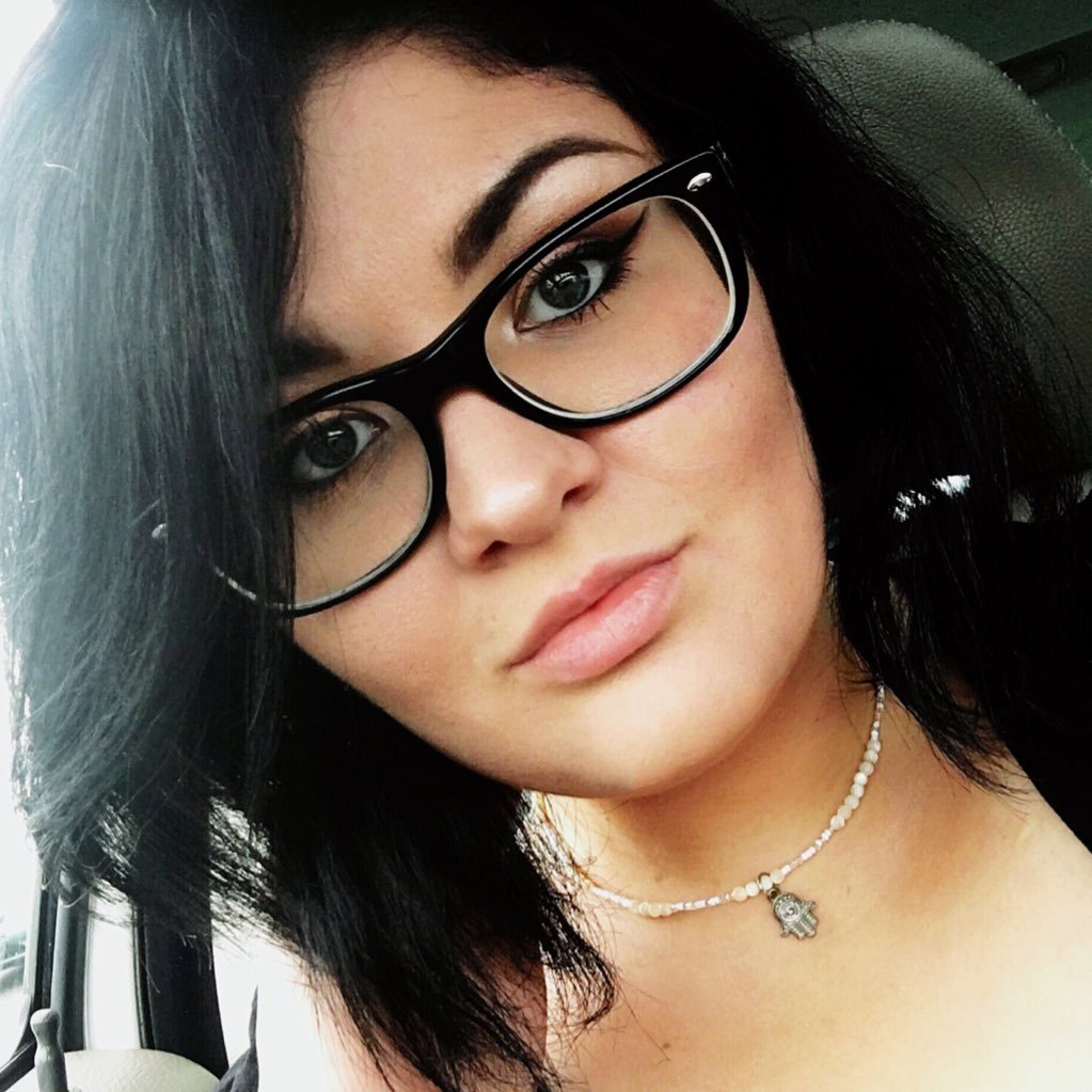 ReginaMurrrrr's profile picture. 🔪🔪🔪