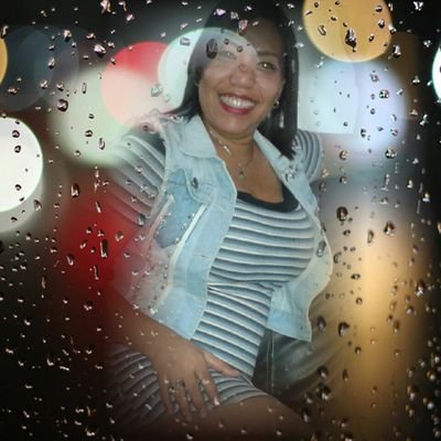 Trabaja ultra care medical! hija te amo ...vida como te pongas te vivo!