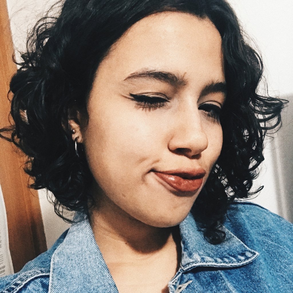 jenisjpln's profile picture. UX and Graphic Designer 🌈