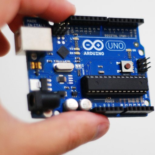 Entusiasta Musica y Hobbista de plataformas de hardware abierta, mirar donde están eso límites.La vida sería mucho más fácil si sólo tenemos el código fuente.