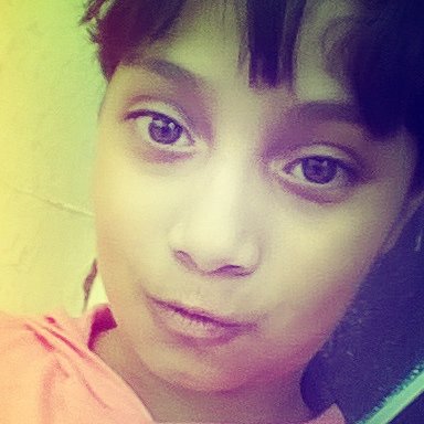 Ximena15112's profile picture. Jugo de rosas que dios regó por tus caminos 😝😝