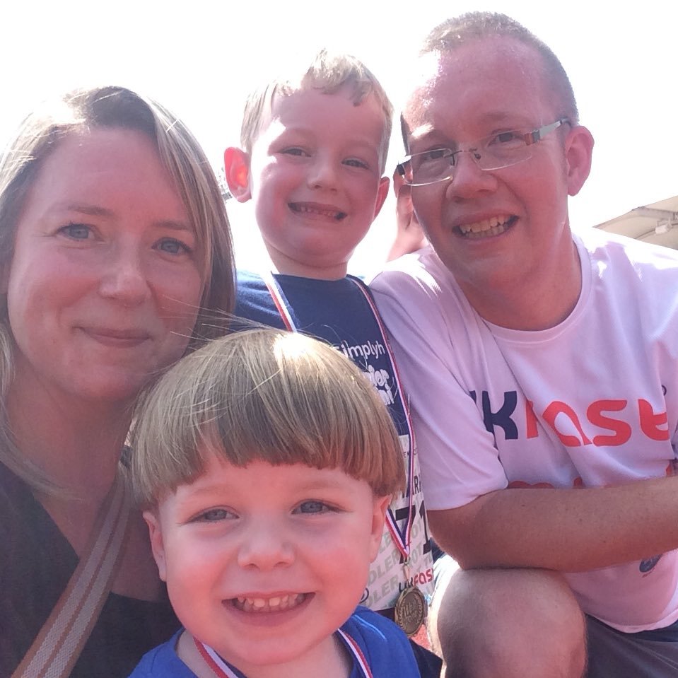 Husband, Dad, Foden's Band 2nd euph, teacher/conductor (Glossopdale School/JRNCM/Foden’s Youth), Stockport Harriers runner, ambassador for Local Runners Podcast