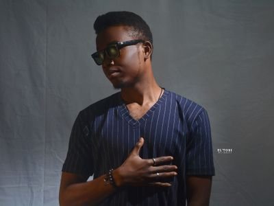 Nicho_Track's profile picture. Artiste/Poet/Entrepreneur/Business Tycoon. A loner and down to earth person, I love cartoons 🤪. Team Wizkid🦅. CR7🐐. Kanye West❤