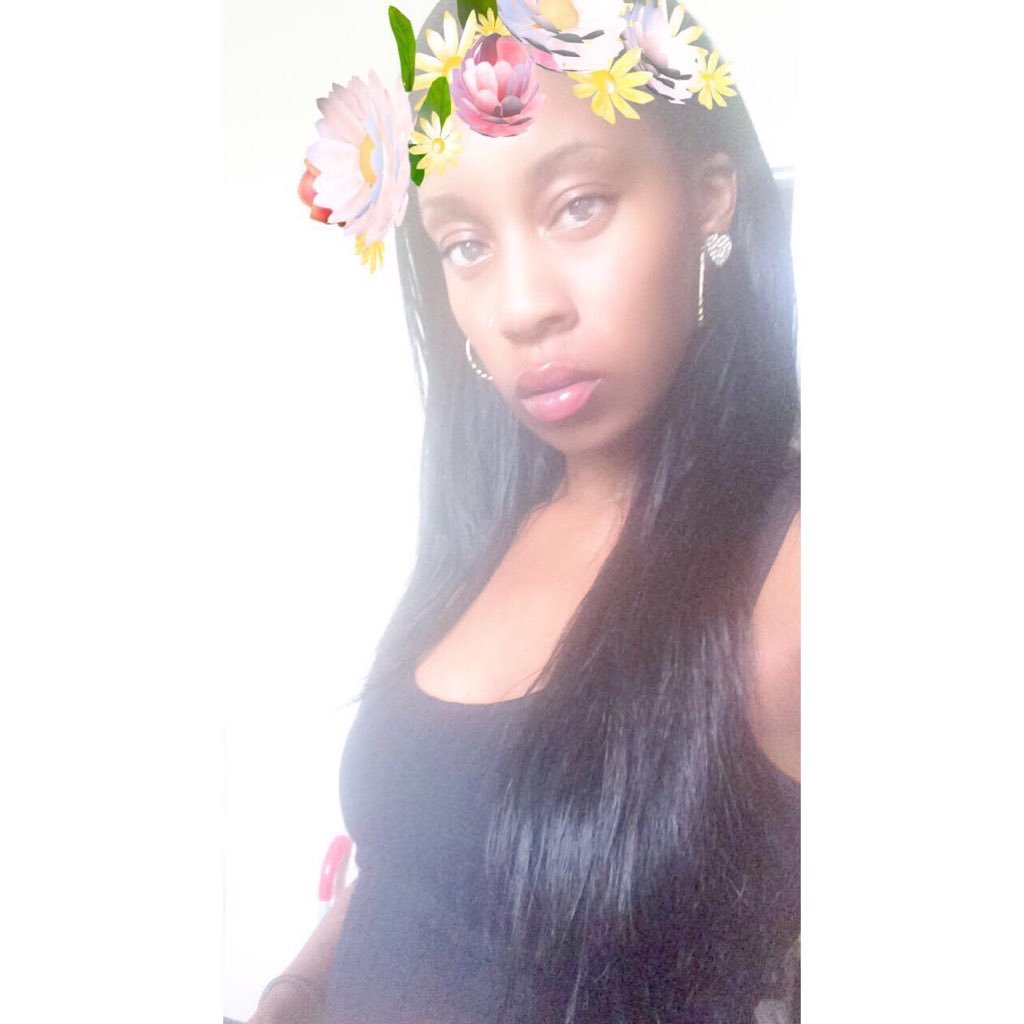Future RN 🏥💉 Future Wife of your current Bitch 😝💃🏾👭🌈 AMOSC: Niqualashai