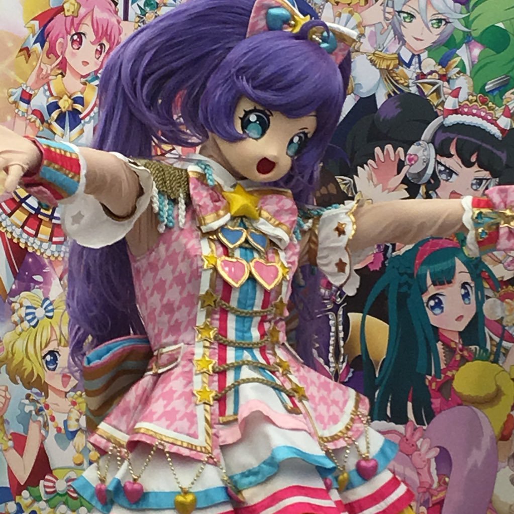 laalachanhelpme's profile picture. 