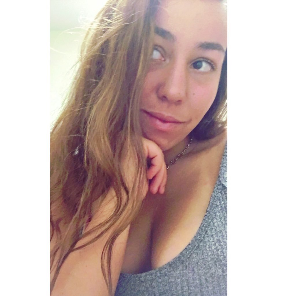 Jess_Goggins's profile picture. 