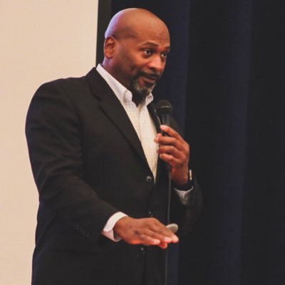 DrCharlieSpeaks's profile picture. 