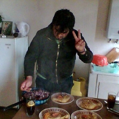 Docente y Emprendedor, Padre de 3 hij@s, amante de la buena cocina y del buen vino.