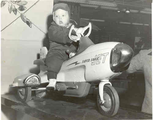 Ninth Ward Kid: New Orleans, LA Times Picayune selling rocket ships for Maison Blanche in 1955